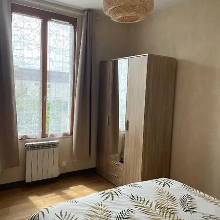 35 M2 1er Etage 200 M De La Avec Jardin * 뤽쉬르메르