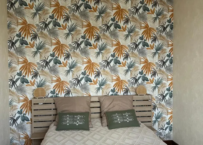 35 M2 1er Etage 200 M De La Avec Jardin Apartman *